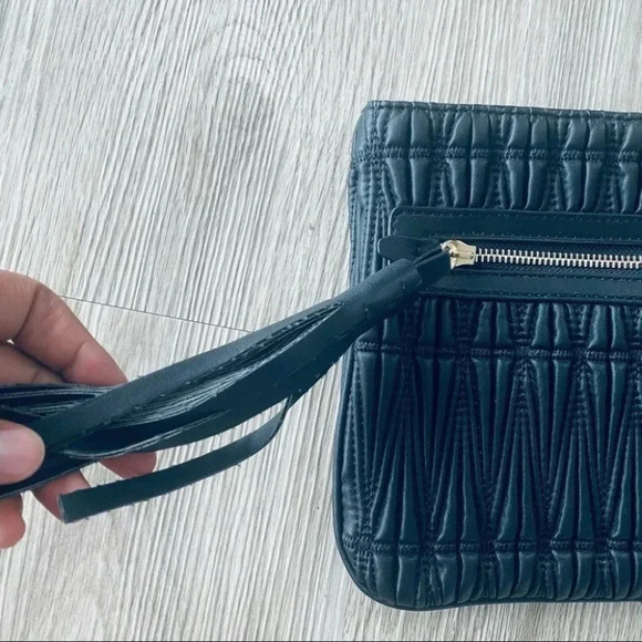 ZARA BLACK MINI BAG POUCH WITH  FRINGE - Picture 3 of 9